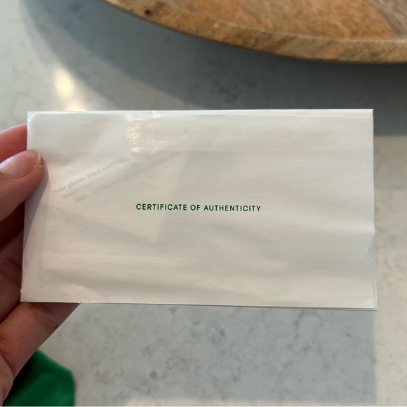 Bottega Veneta Acetate Cat-Eye Sunglasses - Picture 6 of 7